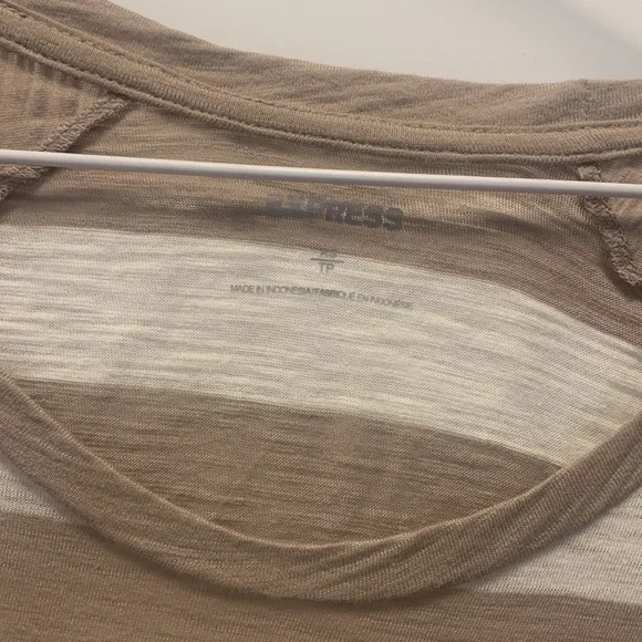 express tee - Picture 2 of 3